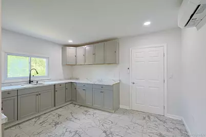 20 Nevins Street, Ellenville, NY 12428 - Photo 6