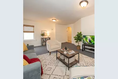 72-74 Pearsall Avenue, Freeport, NY 11520 - Photo 6