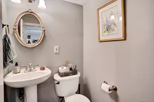 433 Hillside Ave, West Sayville, NY 11769 - Photo 30