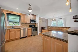 18 Valley Dr, Salisbury Mills, NY 12577 - Photo 8