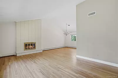 10 Highview Terrace, Somers, NY 10589 - Photo 8