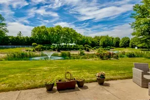 7 Summerfield Ln S, Aquebogue, NY 11901 - Photo 38