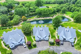 7 Summerfield Ln S, Aquebogue, NY 11901 - Photo 28