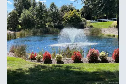 7 Summerfield Lane S #7, Aquebogue, NY 11901 - Photo 4