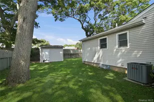 58 Highland Ave, Patchogue, NY 11772 - Photo 32