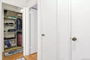 66-10 Thornton Pl, Rego Park, NY 11374 - Photo 16