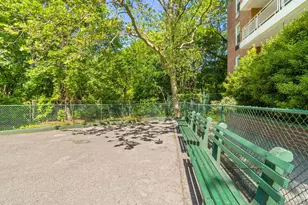 66-10 Thornton Pl, Rego Park, NY 11374 - Photo 22