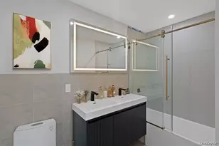 8811 179th, Jamaica, NY 11432 - Photo 6