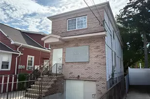 136-24 220th St, Springfield Gardens, NY 11413 - Photo 16