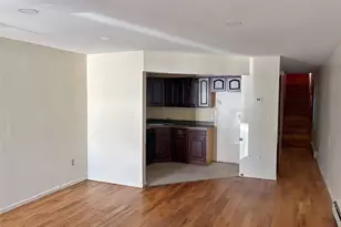 136-24 220th St, Springfield Gardens, NY 11413 - Photo 4