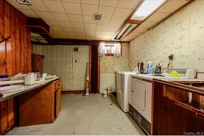3254 Lafayette Avenue, Bronx, NY 10465 - Photo 16
