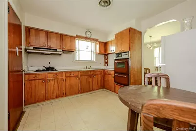 3254 Lafayette Avenue, Bronx, NY 10465 - Photo 6