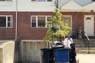 109-07 153rd St, Jamaica, NY 11433 - Photo 2