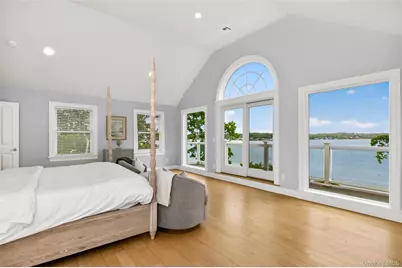 11 Bay View Drive, Hampton Bays, NY 11946 - Photo 14