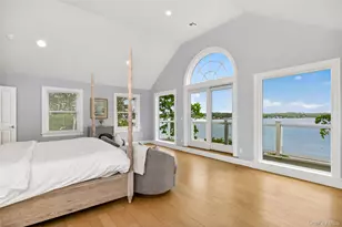 11 Bay View Dr, Hampton Bays, NY 11946 - Photo 14