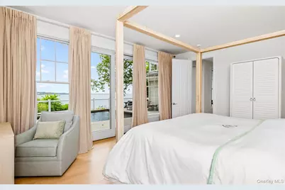 11 Bay View Drive, Hampton Bays, NY 11946 - Photo 18