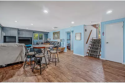 1000 Oakfield Avenue, North Bellmore, NY 11710 - Photo 30
