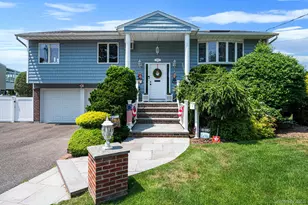 1000 Oakfield Ave, North Bellmore, NY 11710 - Photo 2