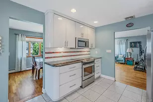 1000 Oakfield Ave, North Bellmore, NY 11710 - Photo 16