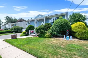 1000 Oakfield Ave, North Bellmore, NY 11710 - Photo 6