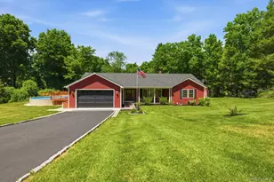 17 Fowler Ave, Cortlandt Manor, NY 10567 - Photo 2