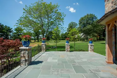 #510 Cedar Swamp Road, Jericho, NY 11753 - Photo 12