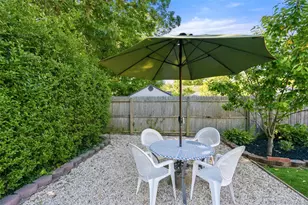 2185 Sycamore Ave, Ronkonkoma, NY 11779 - Photo 46