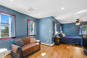 2185 Sycamore Ave, Ronkonkoma, NY 11779 - Photo 30