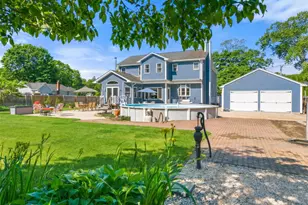 2185 Sycamore Ave, Ronkonkoma, NY 11779 - Photo 6