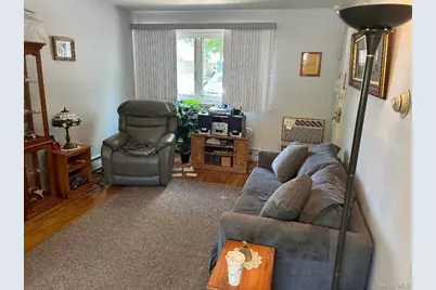 400 Fulton Street #D 8, Farmingdale, NY 11735 - Photo 2