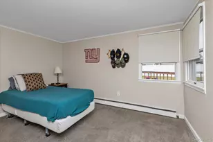 31 Sherwood Dr, East Islip, NY 11730 - Photo 20