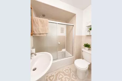 110 Roosevelt Avenue, Inwood, NY 11096 - Photo 12