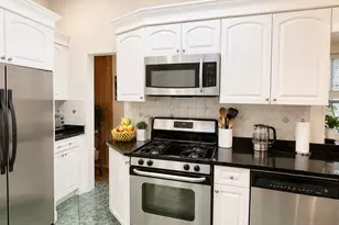 110 Roosevelt Ave, Inwood, NY 11096 - Photo 6