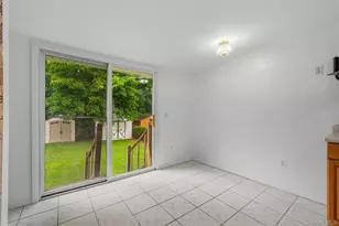 56 Cayuga Dr, Peekskill, NY 10566 - Photo 10