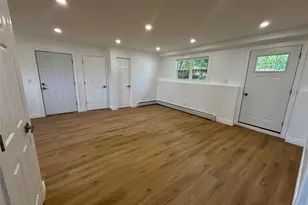 91 Washington Ave, Wyandanch, NY 11798 - Photo 18