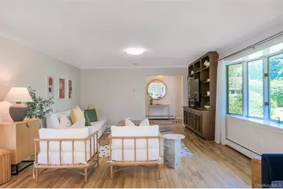 47 Oak Road, Patchogue, NY 11772 - Photo 8