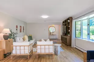 47 Oak Rd, Patchogue, NY 11772 - Photo 8