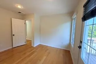 23 W Alhambra Ave, Lindenhurst, NY 11757 - Photo 16