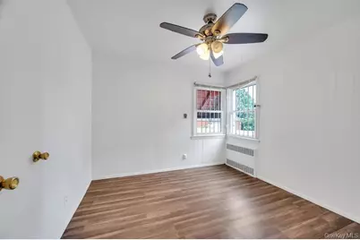 13715 169th Street, Jamaica, NY 11434 - Photo 18