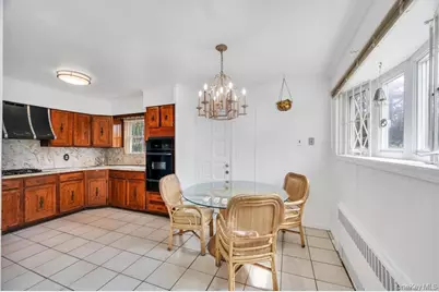 13715 169th Street, Jamaica, NY 11434 - Photo 12