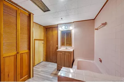 13715 169th Street, Jamaica, NY 11434 - Photo 28