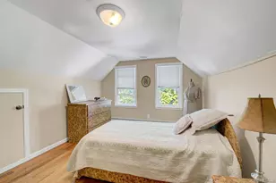 32 Celler Ave, New Hyde Park, NY 11040 - Photo 20