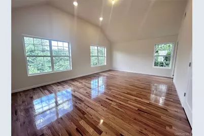 [Address not provided], West Haverstraw, NY 10993 - Photo 28