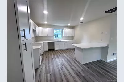[Address not provided], West Haverstraw, NY 10993 - Photo 10