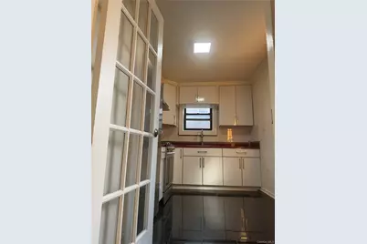 14336 Barclay Avenue #5H, Flushing, NY 11355 - Photo 4