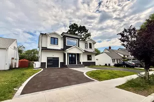 265 Orchid Rd, Levittown, NY 11756 - Photo 2