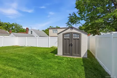 10 Everett Street, Valley Stream, NY 11580 - Photo 20