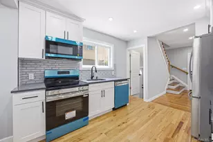 107 E St Marks Pl, Valley Stream, NY 11580 - Photo 8