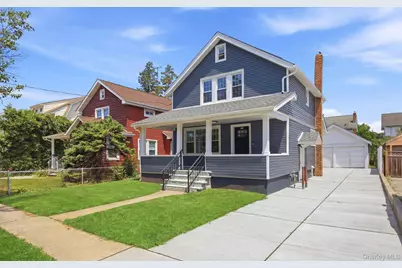107 E Saint Marks Place, Valley Stream, NY 11580 - Photo 2
