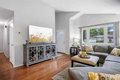 90 W 14th Street, Deer Park, NY 11729 - Photo 6